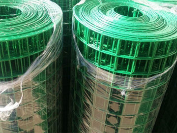 中国 緑ポリ塩化ビニールのプラスチック上塗を施してある溶接された金網はカニのトラップを作るためのロールスロイスにパネルをはめます サプライヤー